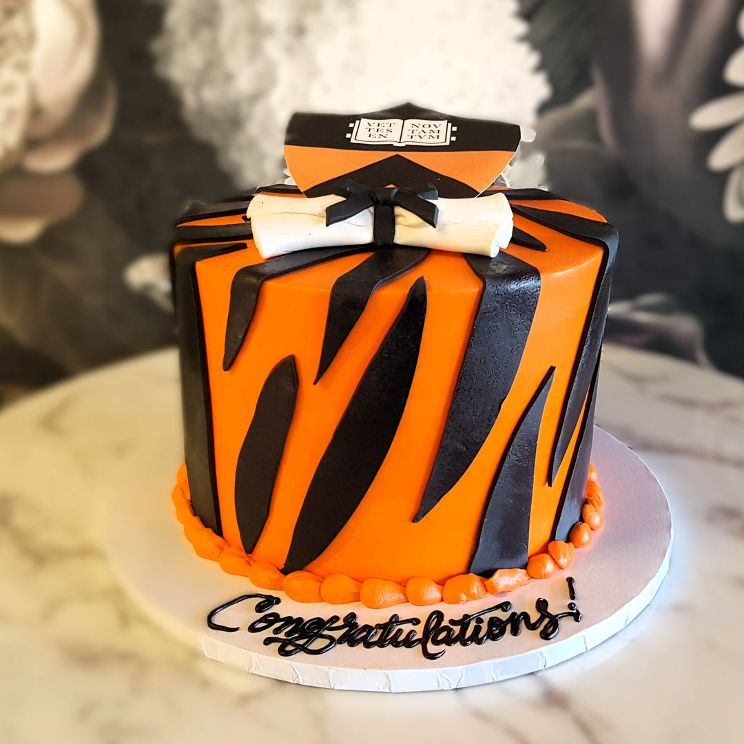 graduation cake, college graduation, high school graduation, school cake, cake delivery vegas, bakery near me