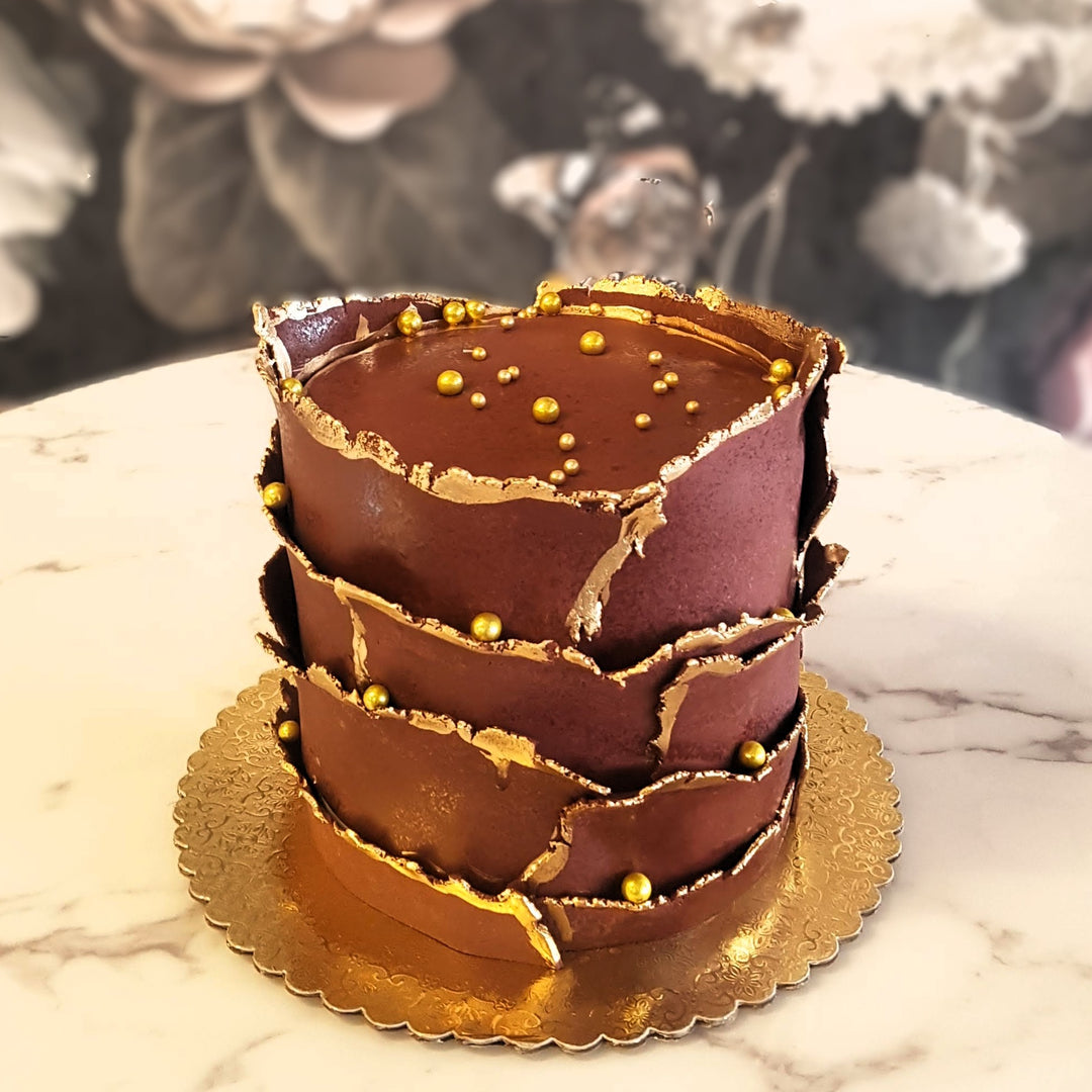 mens cake, mens luxurious cake, mens classic cake, mens celebration, bakery near me, best cake las vegas, chocolate overload, chocolate cake