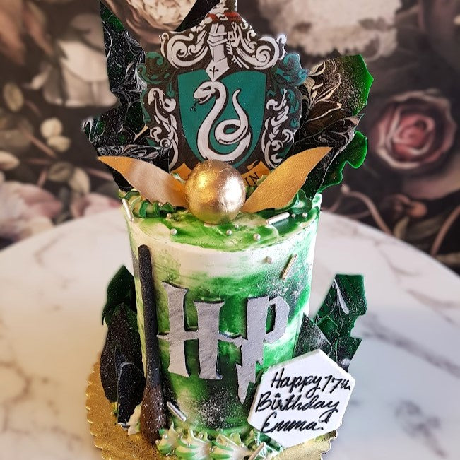 Slytherin cake, Hogwarts houses cake, Harrypotter themed cake, Harry Potter Cake Vegas, Bakery near me, hogwarts cake, magical cake, 12 year old cake, 19 year old birthday cake