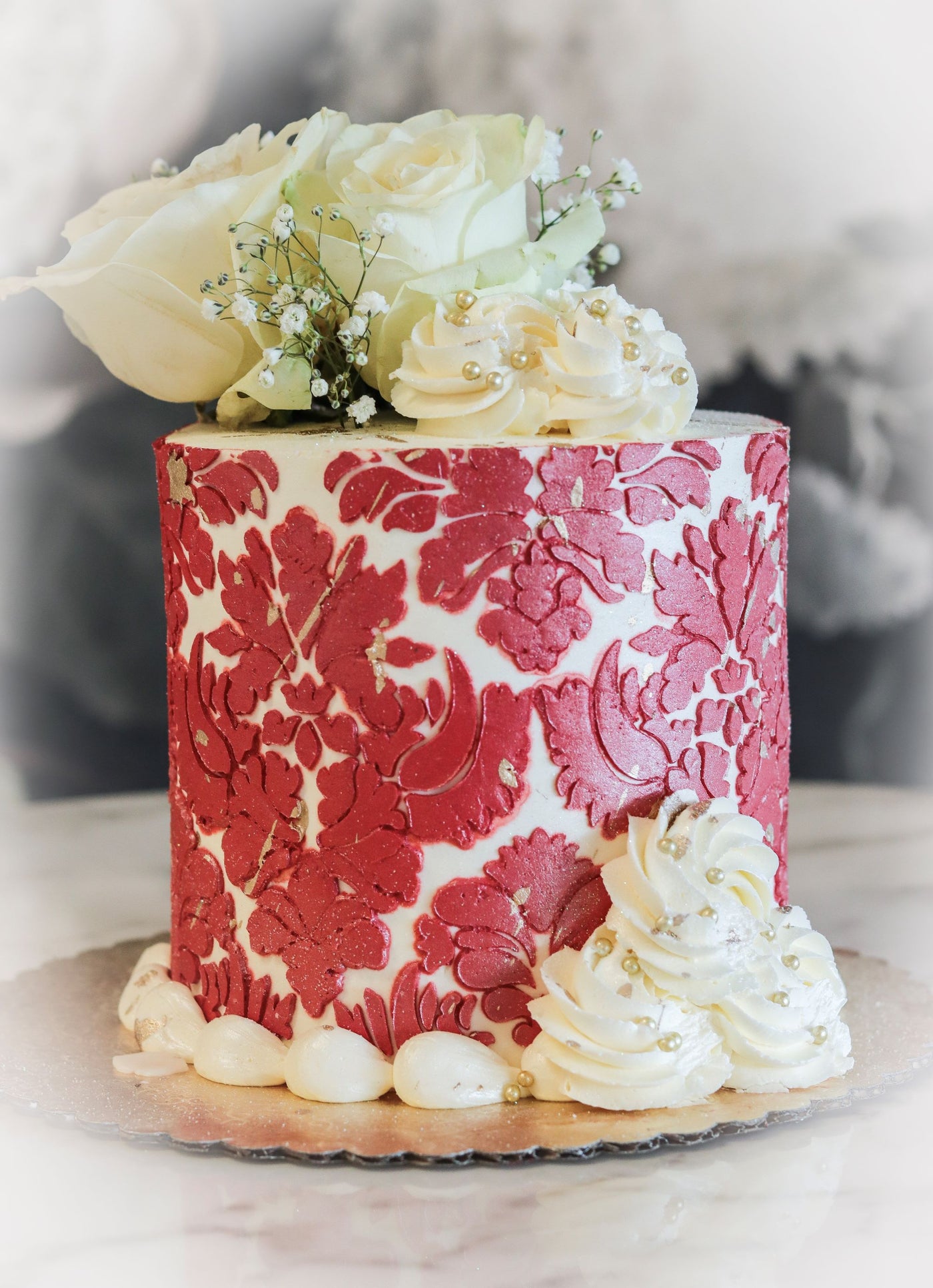 damask sophisticated cake, classy lady, luxury bakery, most expensive bakery