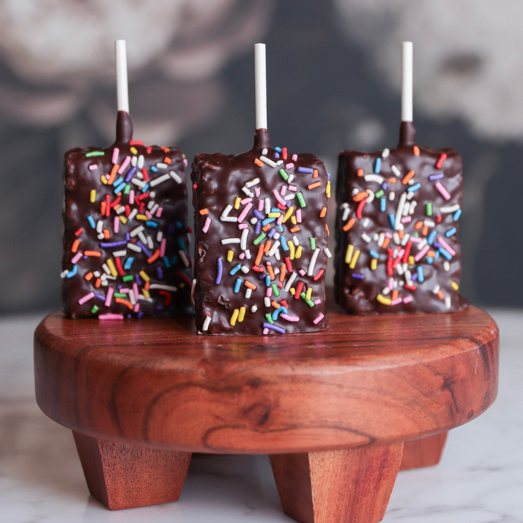 krispy treats, kids birthday party, kids birthday, dessert bar, guest favors, office treats, gift bakery