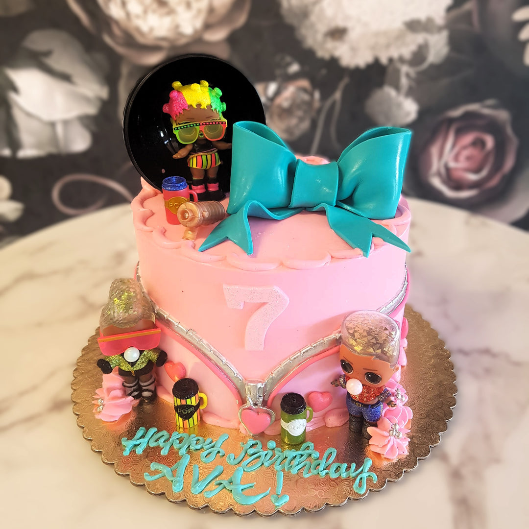 LOL Surprise Doll Cake, Girls Cake Vegas, Glitz and Glam Kids Cake, Bakery near me, Crystal Star, Groovy Babe, Class Prez, Candylicious, Lady Diva, Swag, Alt Grrrl, Royal Bee, and Cosmic Nova, little girl birthday cake, lol theme cake, pink and teal cake