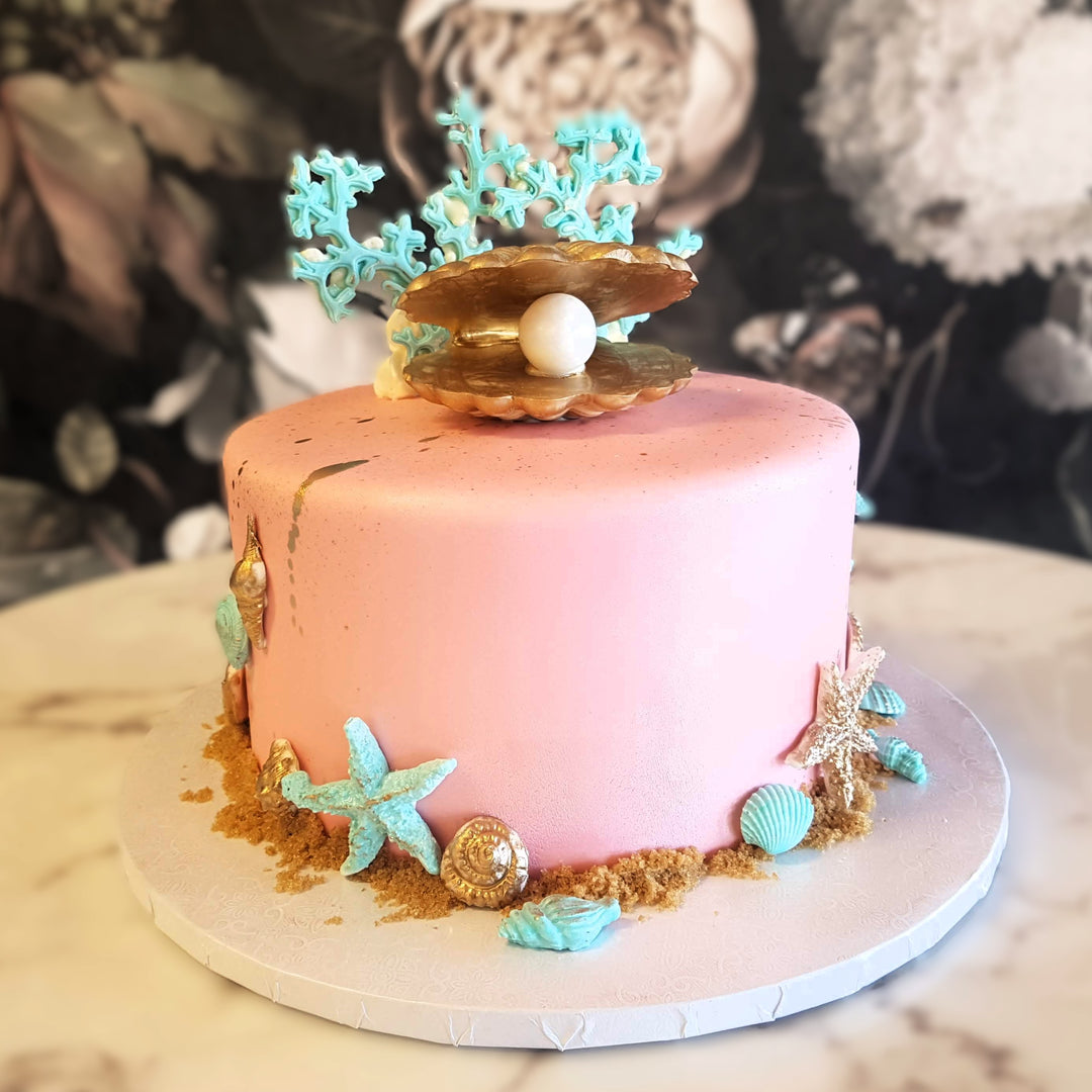Summer cake, tropical themed cake, beach themed cake, bakery near me, best bakery vegas, sea themed cake