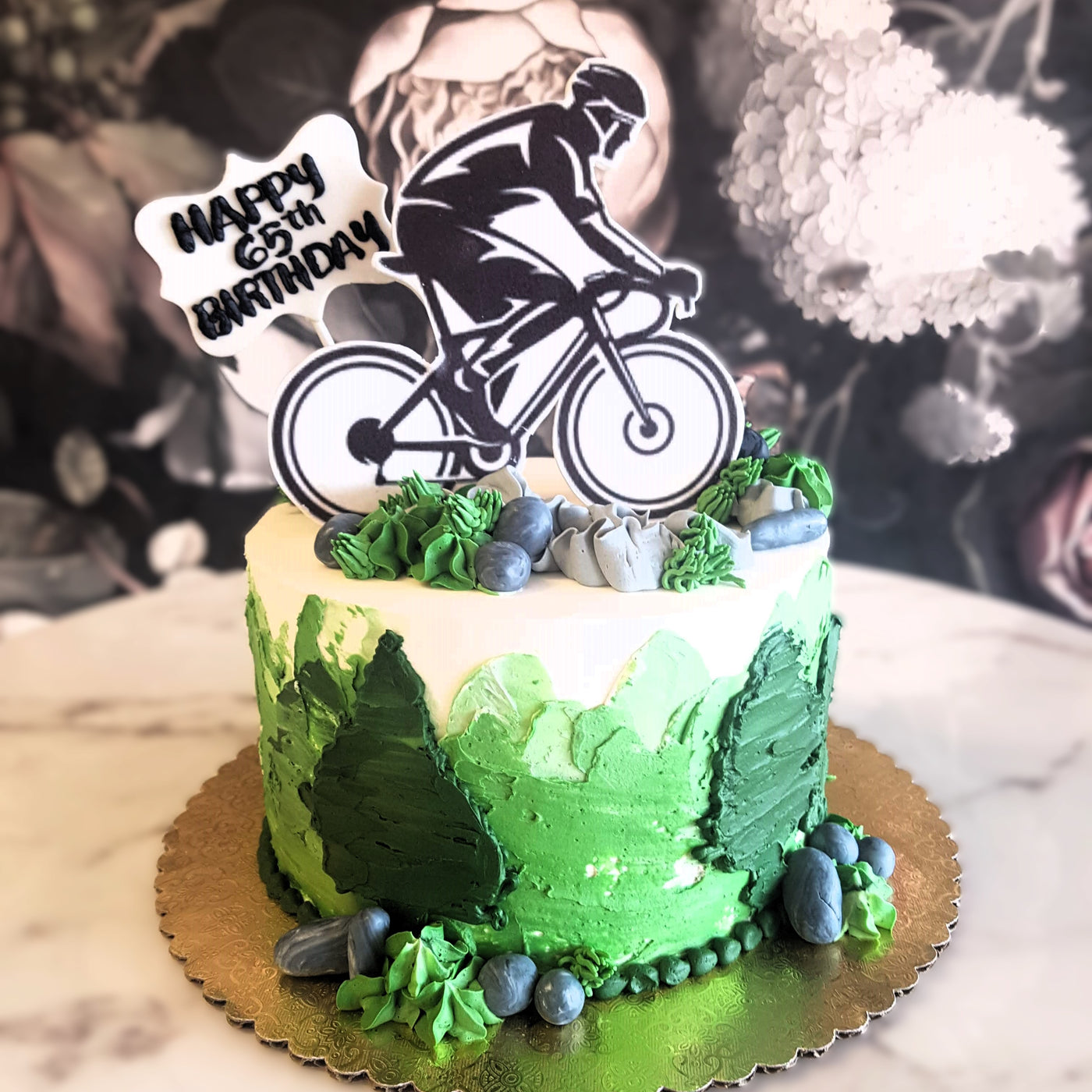 Cyclist Cake, Bicycle Fans, Mens Birthday, Mens Celebration, Sports cake, Bakery near me, Best cakes vegas