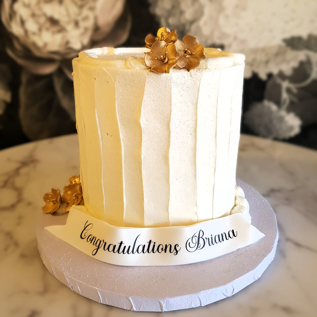 cake for everyone, cake for girls, Guy cakes, mens cake, delivery cake, simple cake, birthday cake, custom cakes vegas, minimalist cake, plain cake, congratulatory cake, celebration cake, graduation cake