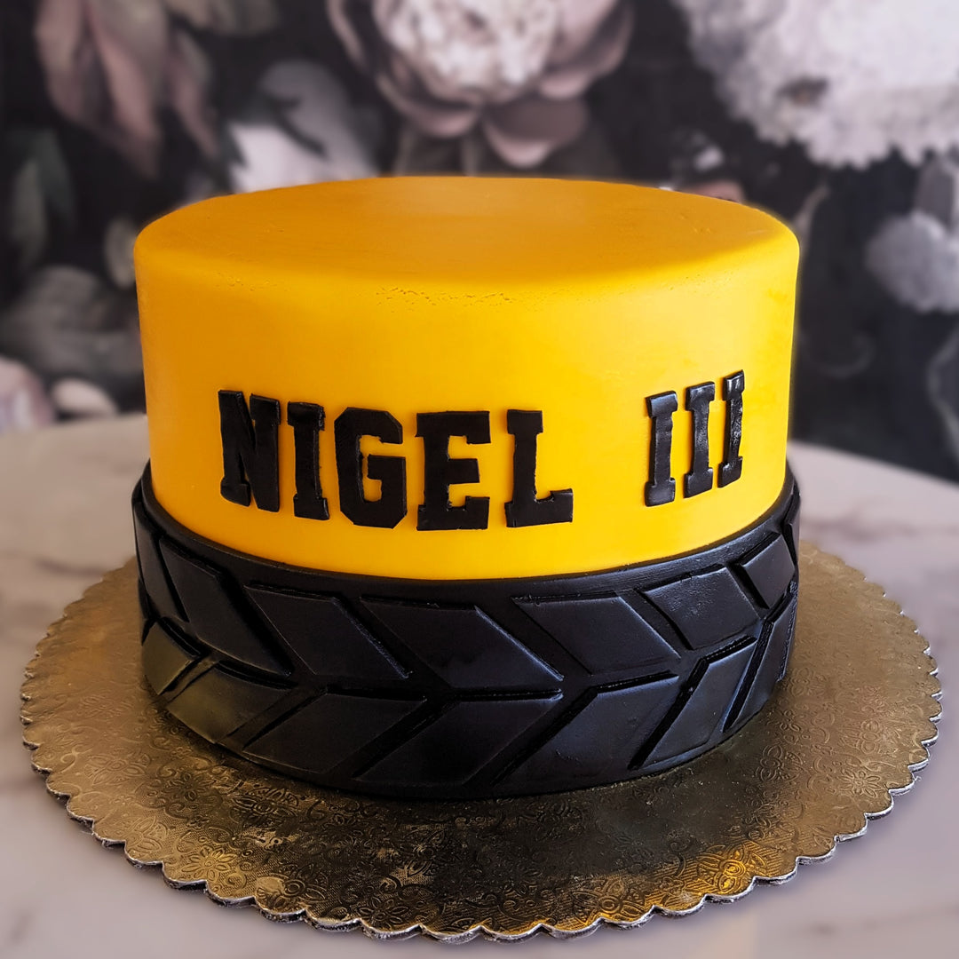 Car Lovers Cake, Car Racing Fans, Mens Birthday, Mens Celebration, Hobbies cake, Bakery near me, Best cakes vegas