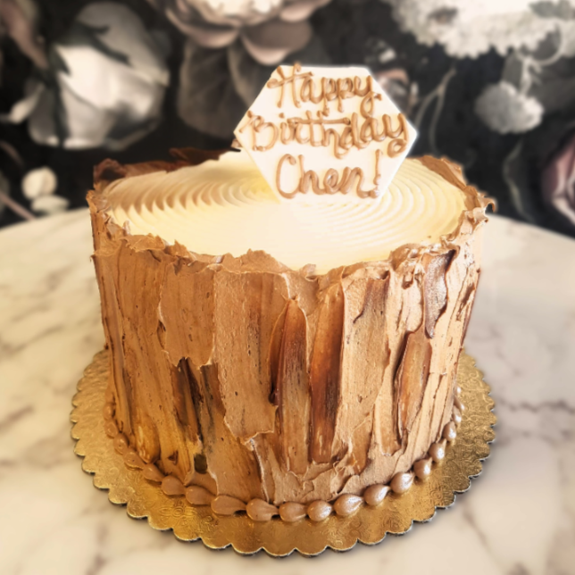 Woodland Whip | Tree Stump | Fall Cake