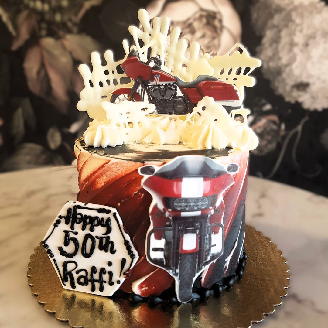Motorist Cake, Motorcycle Fans, Mens Birthday, Mens Celebration, Hobbies cake, Bakery near me, Best cakes vegas, big bike