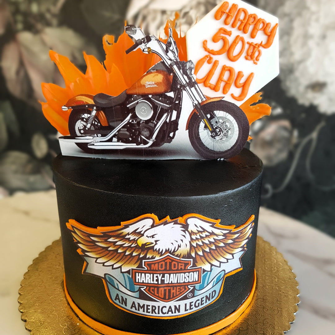 Motorist Cake, Motorcycle Fans, Mens Birthday, Mens Celebration, Hobbies cake, Bakery near me, Best cakes vegas