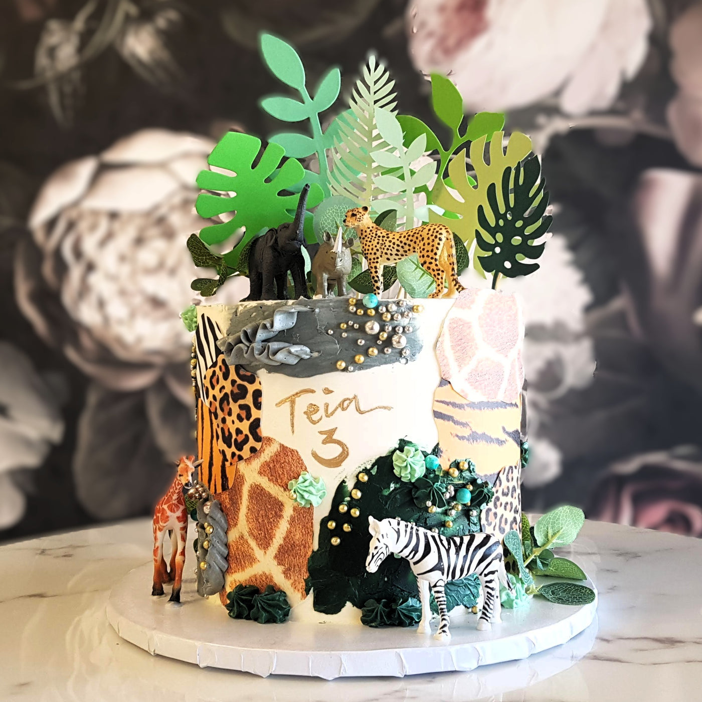 Baby milestones, Baby shower, Baby cake vegas, Bakery near me, Cake Delivery Las Vegas, Kids Party, Kids Celebration, jungle-themed cake, kids cake, 1st birthday, animals cake, jurassic theme, 3rd birthday