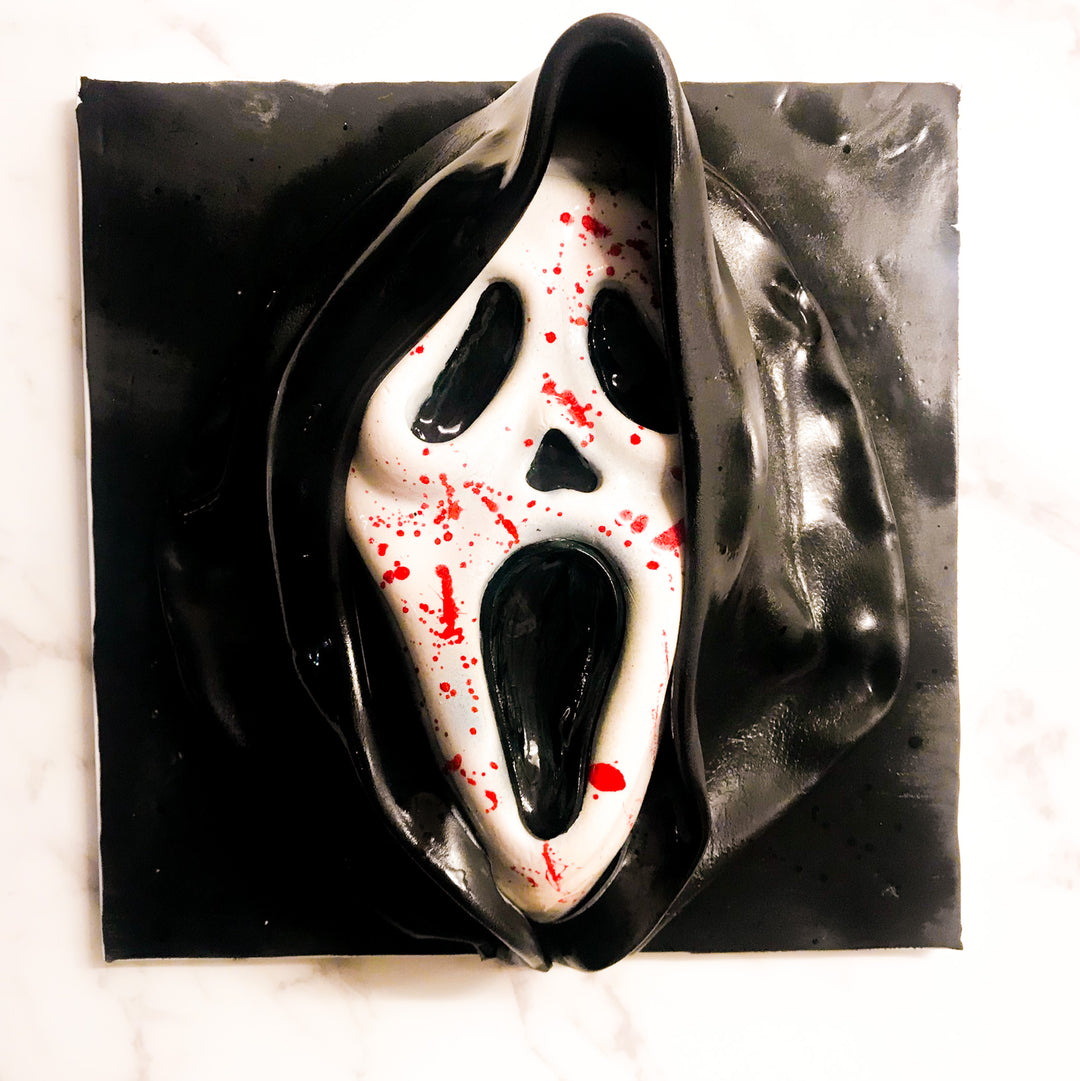 Ghostface cake, scream movie cake, horrific cake, horror movie cake, thriller cake 