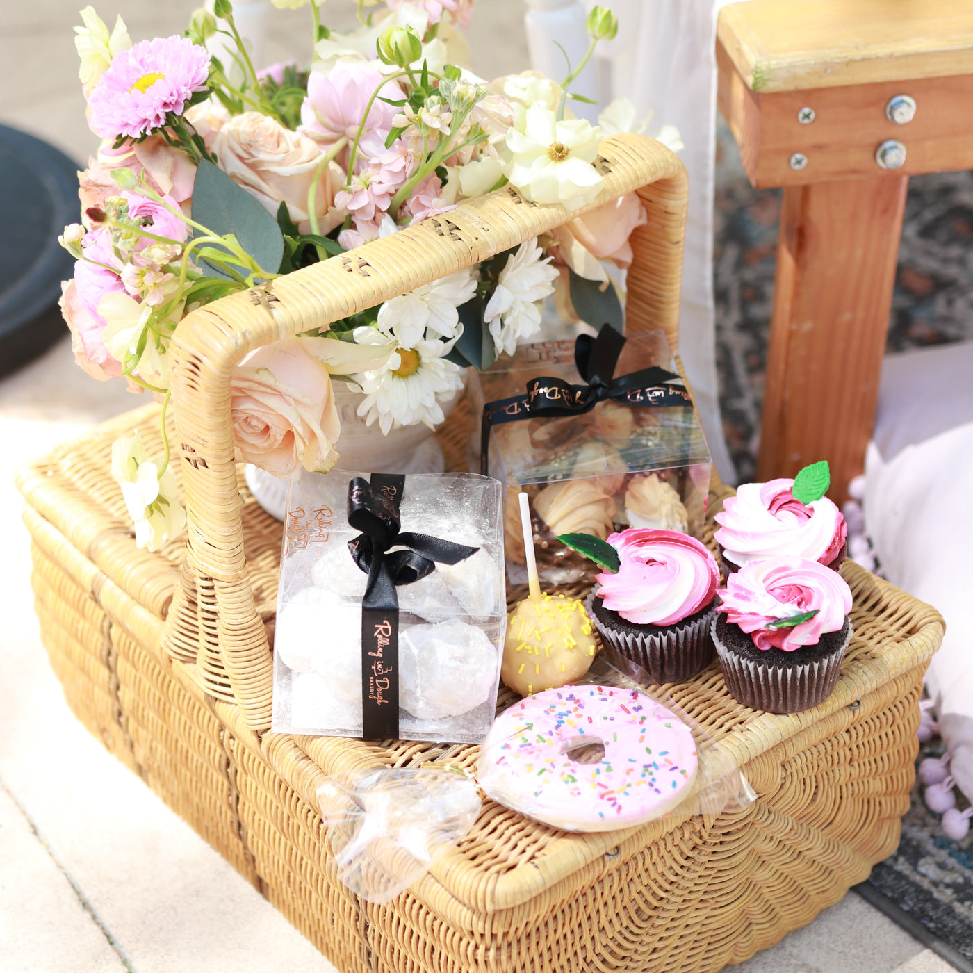 mother's day dessert bar, cupcake, cake pop and cookie set