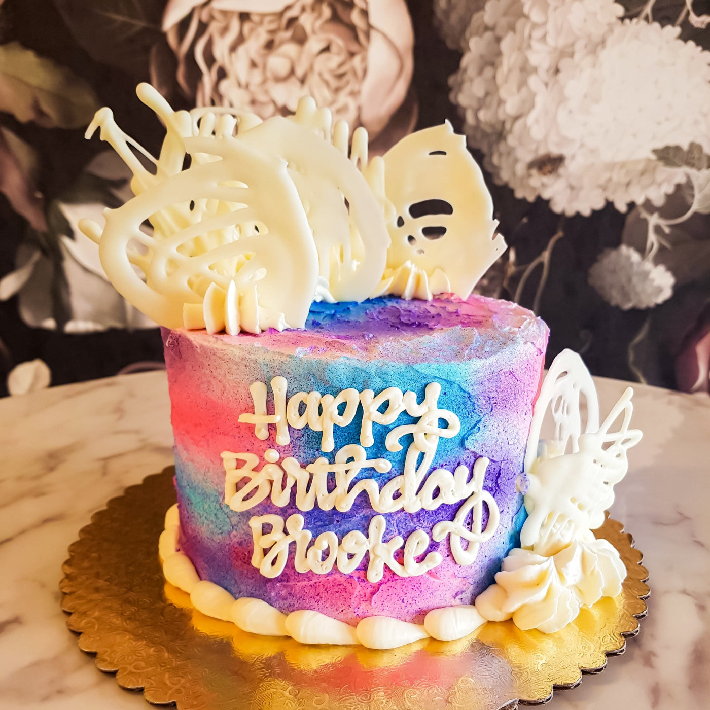 most popular cake, best gift ever, boyfriend gift, girlfriends birthday,, pink cake, purple cake, barbie colors 